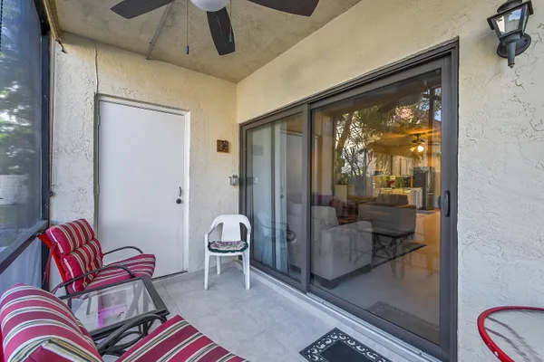 $1,900 | 138 South Cypress Road, Unit 214, Pompano Beach, FL 33060