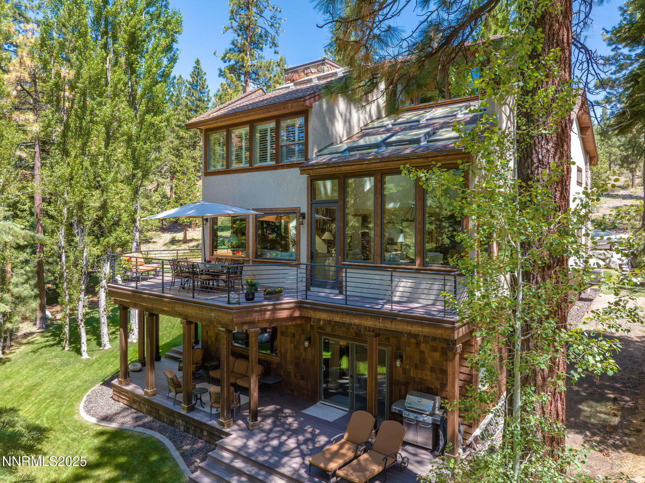 5 Kelly Circle Glenbrook, NV 89413 - Photo 3 of 38 front view of a house with a porch