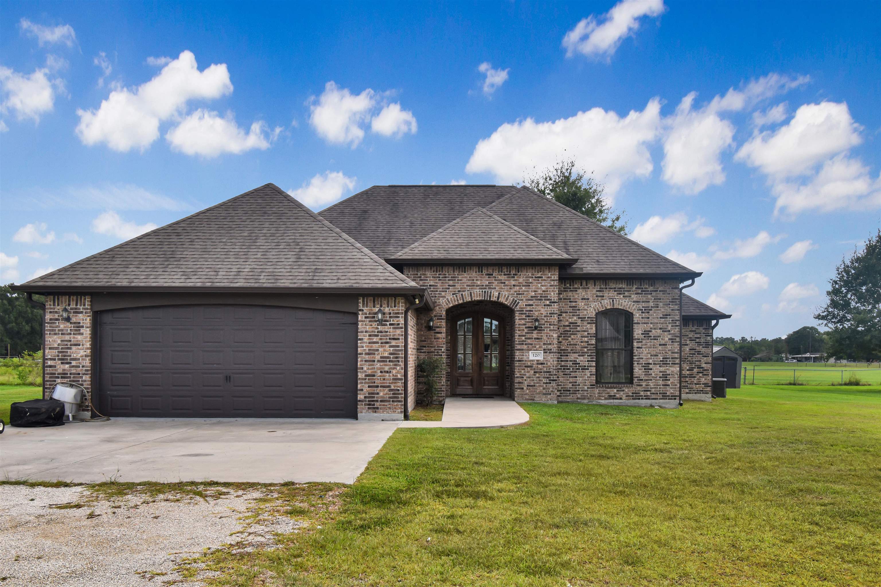 120 Gist Road Vidor, TX 77662 - Photo 1 of 25 Gallery Image 1