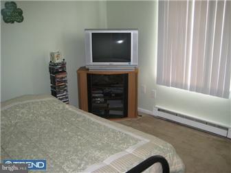 10 Brookshire Road Sicklerville, NJ 08081 - Photo 10 of 12 Bedroom 3