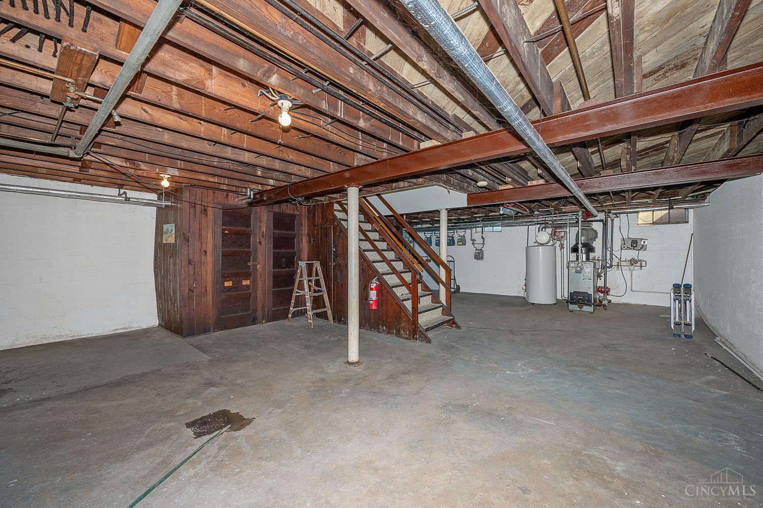 5160 Montgomery Road Norwood, OH 45212 - Photo 8 of 25