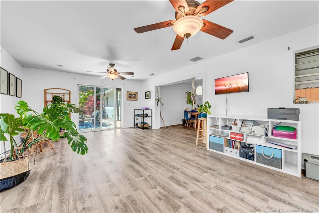 715 Southeast Alamanda Way Stuart, FL 34996 - Photo 14 of 30