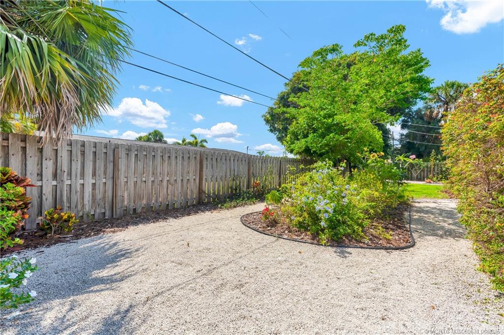 715 Southeast Alamanda Way Stuart, FL 34996 - Photo 24 of 30