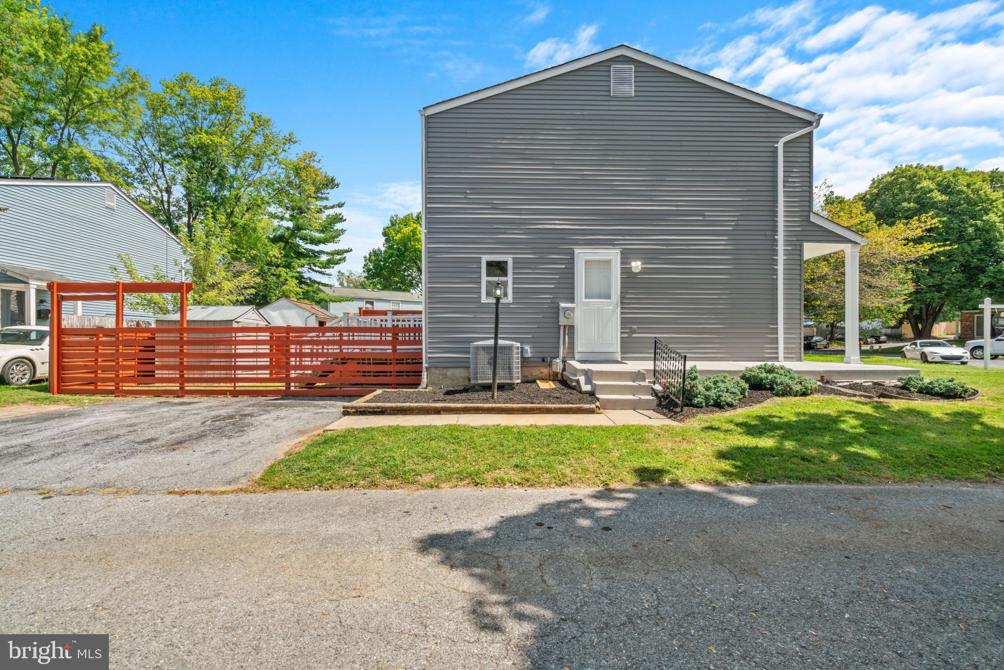 1488 Heather Ridge Court Frederick, MD 21702 - Photo 4 of 40 Gallery Image 4