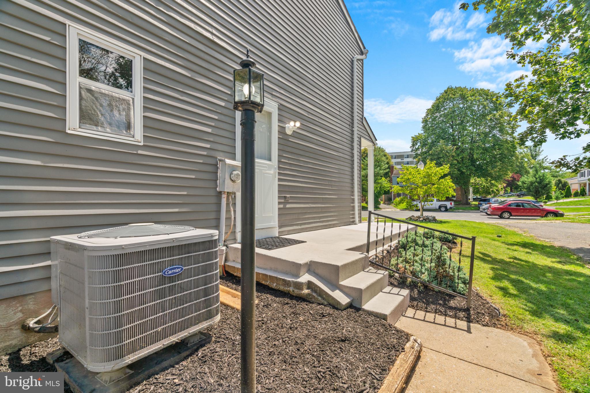 1488 Heather Ridge Court Frederick, MD 21702 - Photo 5 of 40 Gallery Image 5