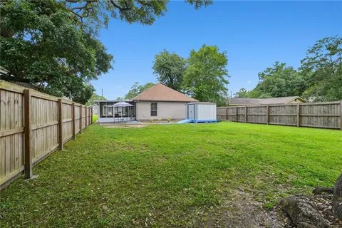 $195,000 | 484 South 2nd Street, Ponchatoula, LA 70454