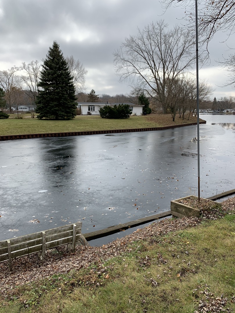 247 Northshore Road Elgin, IL 60123 - Photo 25 of 30