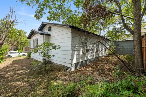 $500,000 | 1605 West 11th Street, Austin, TX 78703