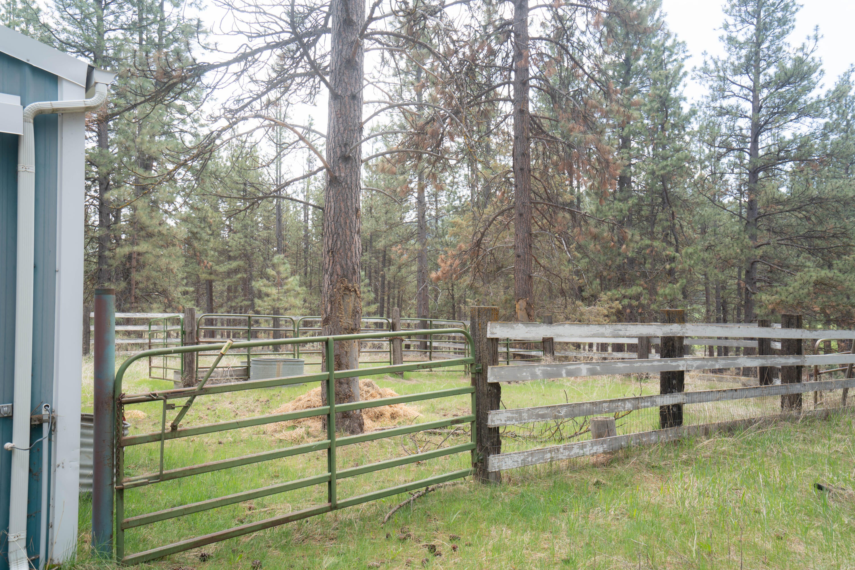 11515 Old Fort Road Klamath Falls, OR 97601 - Photo 57 of 57 51