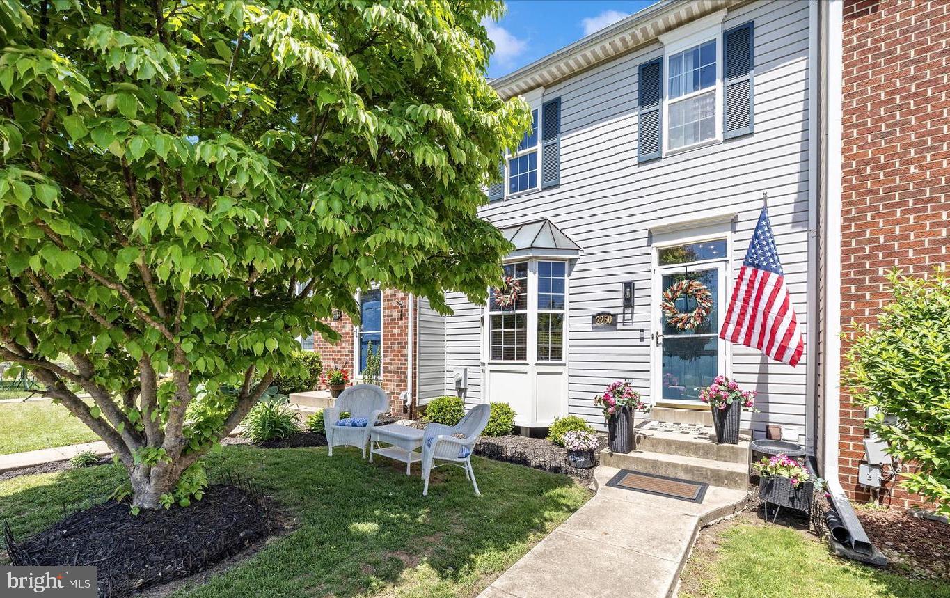 2250 Wetherburne Way Frederick, MD 21702 - Photo 2 of 18