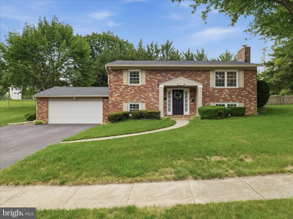$349,900 | 1059 Valleybrook Drive, Hagerstown, MD 21742