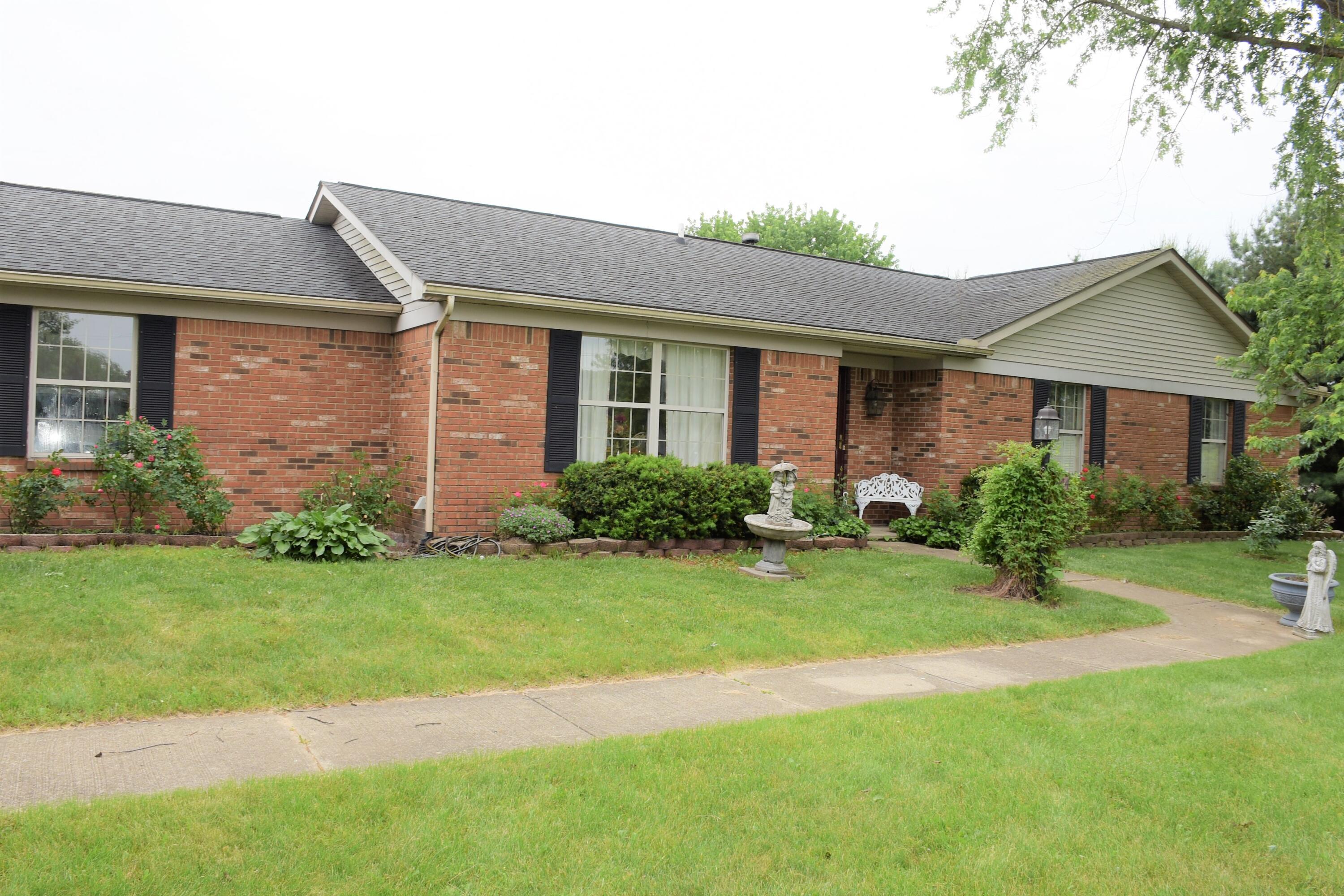 4844 Royalton Road Southwest Lancaster, OH 43130 - Photo 2 of 49 DSC_1238