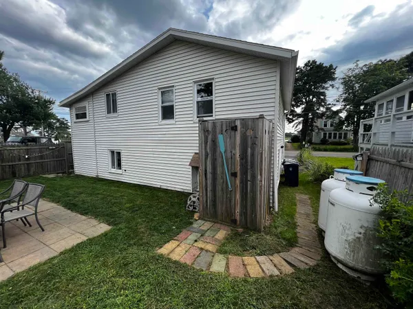 $2,250 | 159 Hills Beach Road, Biddeford, ME 04005