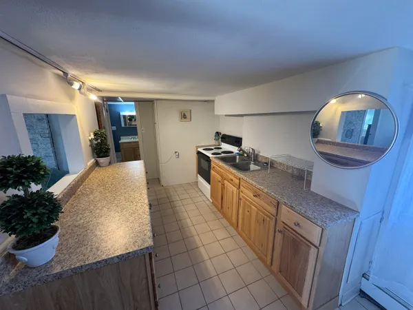 $2,250 | 159 Hills Beach Road, Biddeford, ME 04005