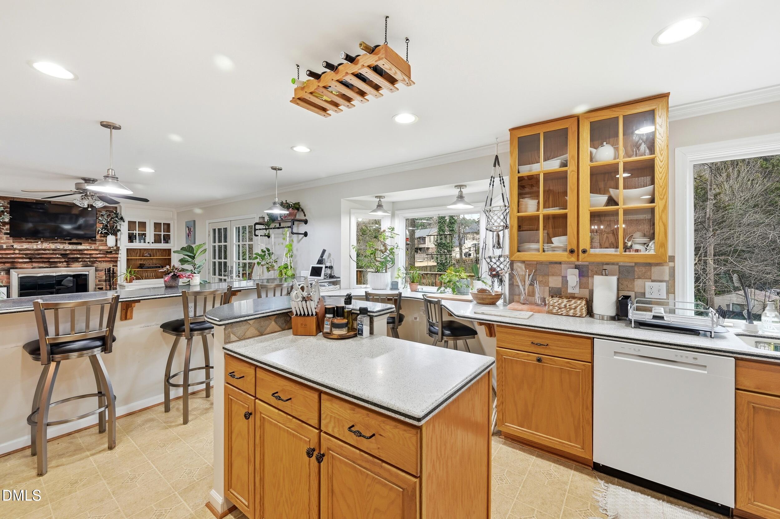 6709 Van Haven Drive Raleigh, NC 27615 - Photo 14 of 48 11_052