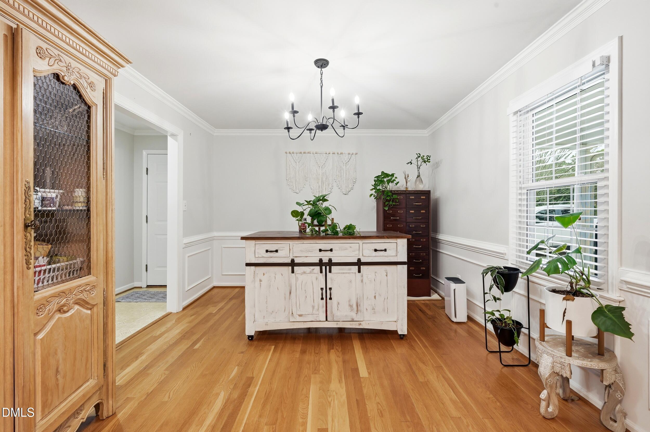 6709 Van Haven Drive Raleigh, NC 27615 - Photo 8 of 48 8_037