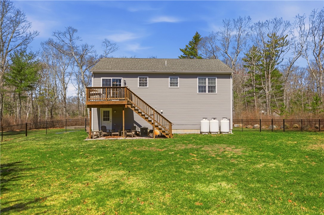 90 Mockingbird Drive Exeter, RI 02822 - Photo 32 of 43