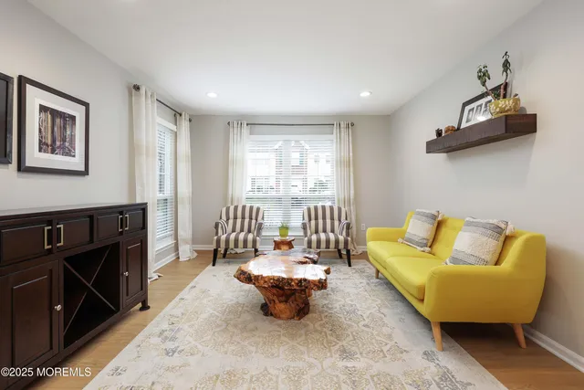 $700,000 | 4 Oxford Road, Unit 329, Holmdel, NJ 07733