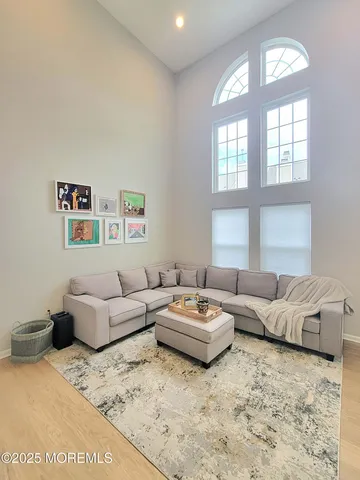 $700,000 | 4 Oxford Road, Unit 329, Holmdel, NJ 07733