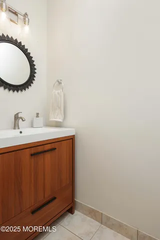 $700,000 | 4 Oxford Road, Unit 329, Holmdel, NJ 07733