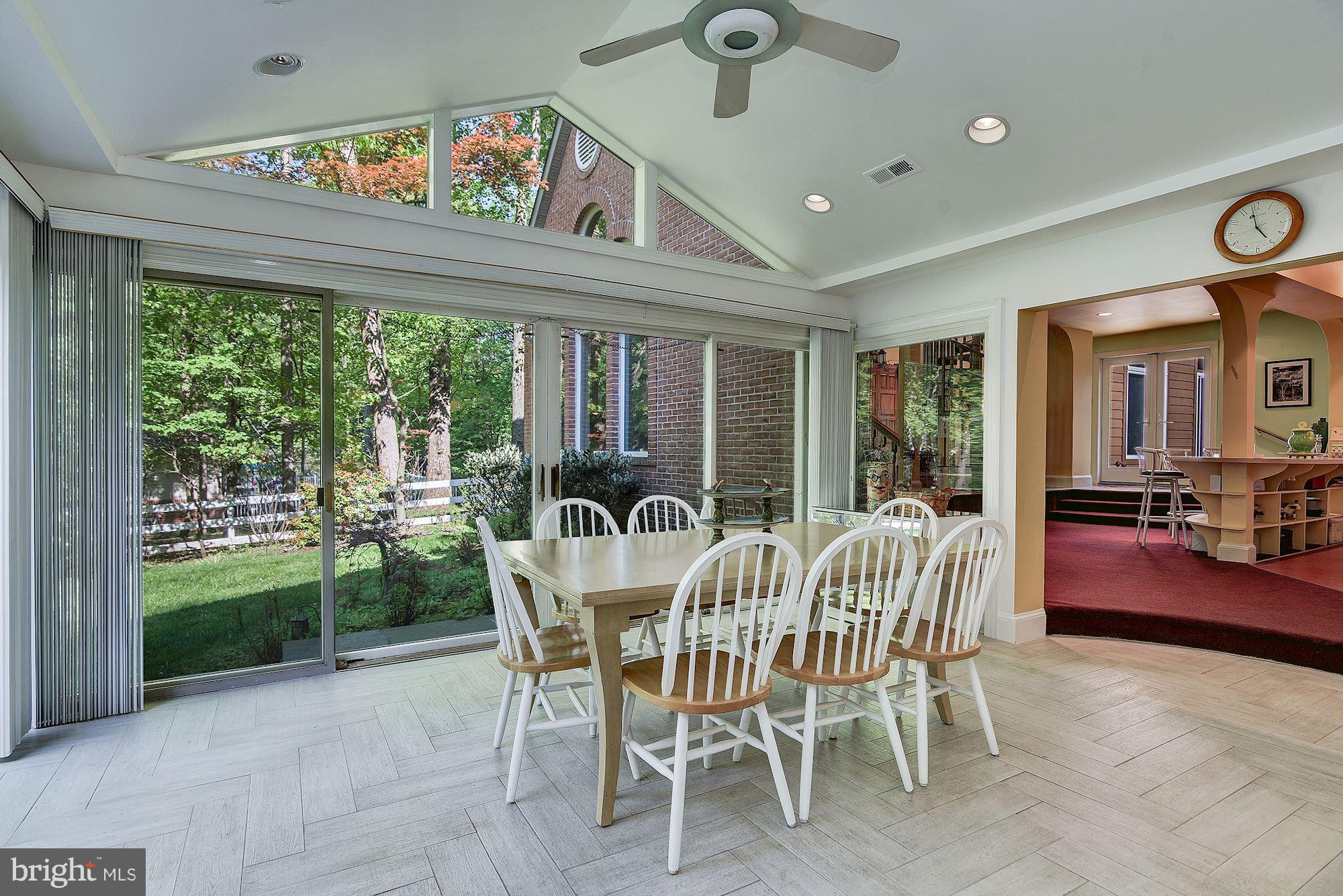 508 Stonington Road Silver Spring, MD 20902 - Photo 12 of 30 Eat-in Kithcen-Breakfast Rm-Sliders to Dining Deck