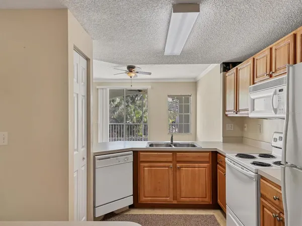 $1,850 | 4763 Travini Circle, Unit 114, Sarasota, FL 34235