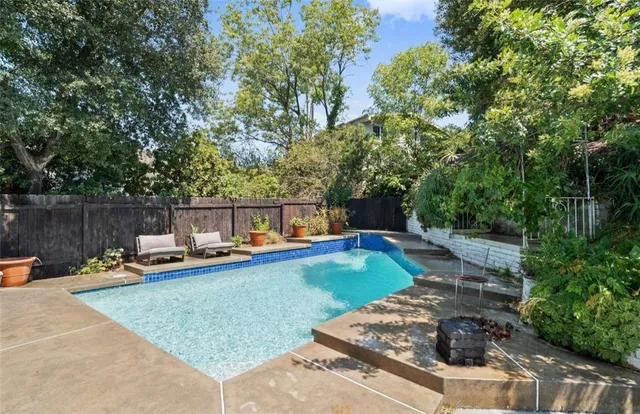 $1,725,000 | 3448 Ardsley Place, Encino, CA 91436