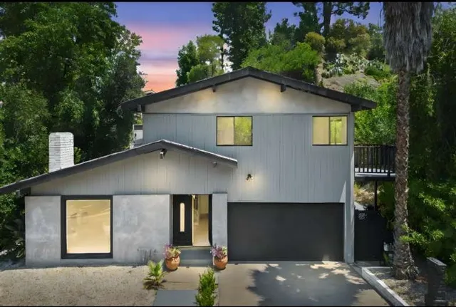 $1,725,000 | 3448 Ardsley Place, Encino, CA 91436