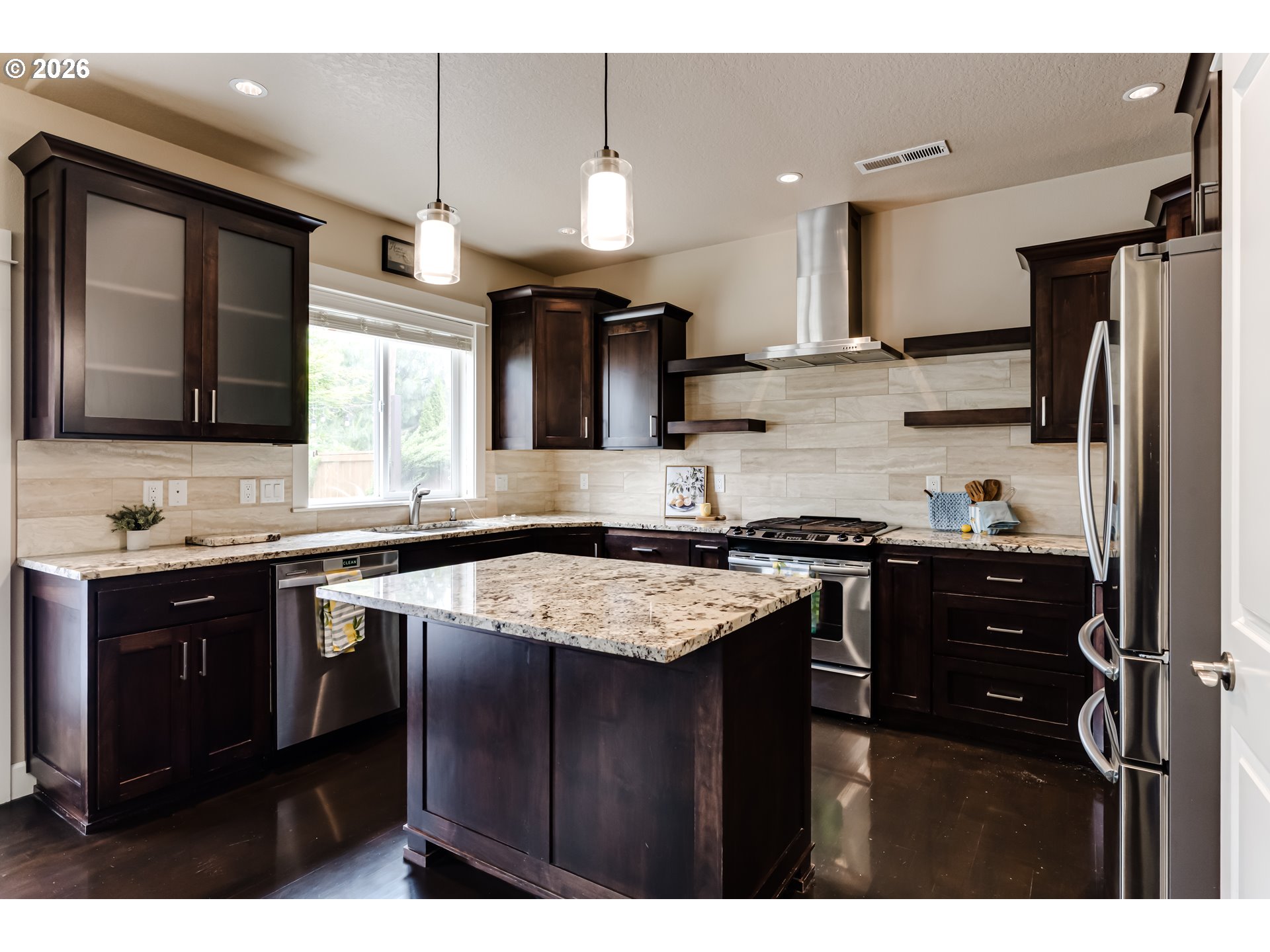 4452 Wendover Street Eugene, OR 97404 - Photo 4 of 29 Kitchen