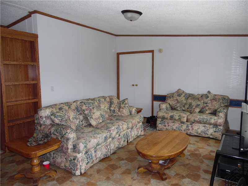 6008 Poplar Grove Road Columbus, IN 47201 - Photo 10 of 19