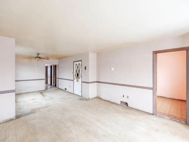 $164,900 | 5003 West 31st Street, Cicero, IL 60804