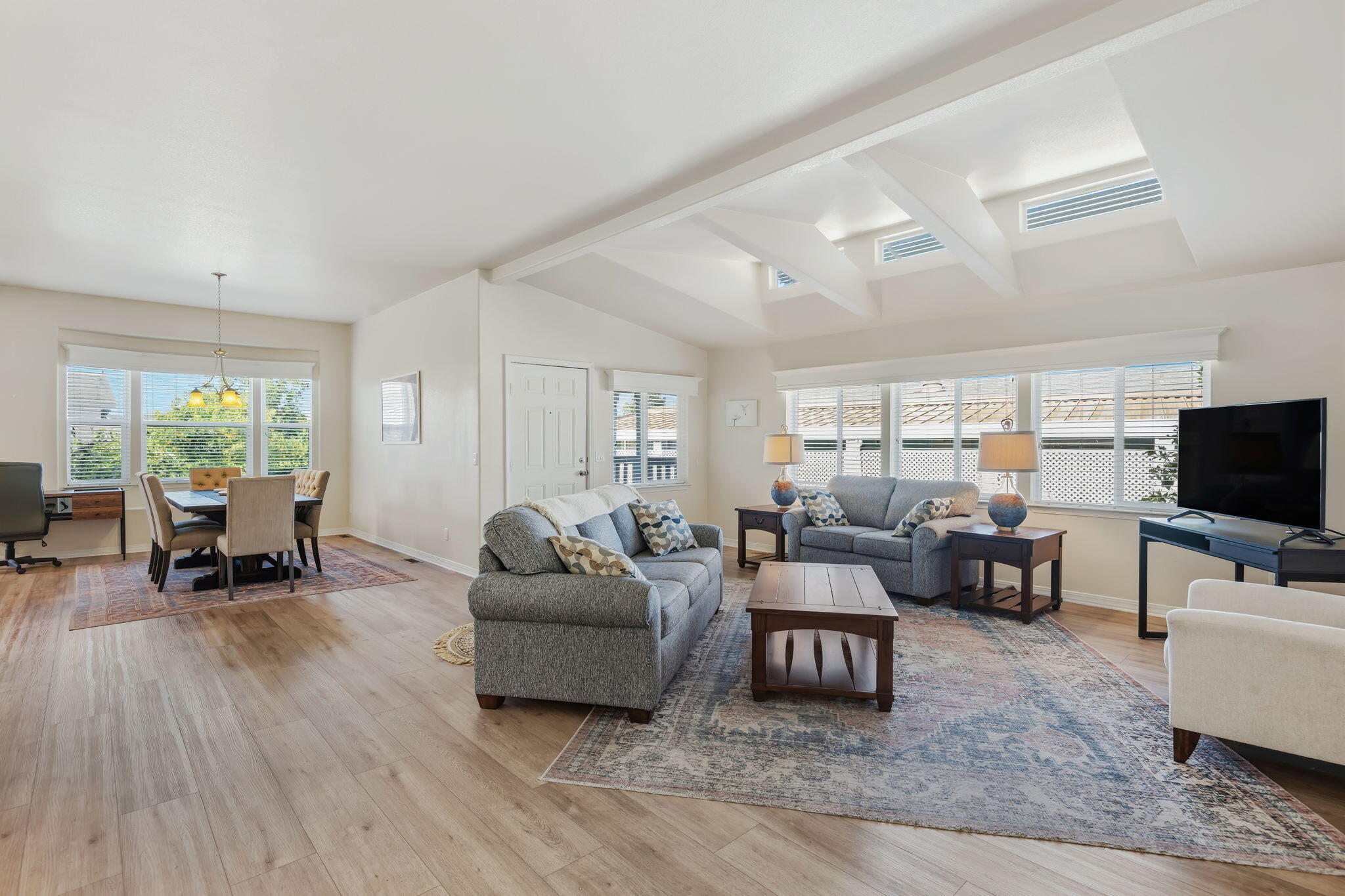 340 Old Mill Road, Unit SPC 82 Santa Barbara, CA 93110 - Photo 3 of 29 06-Living Room