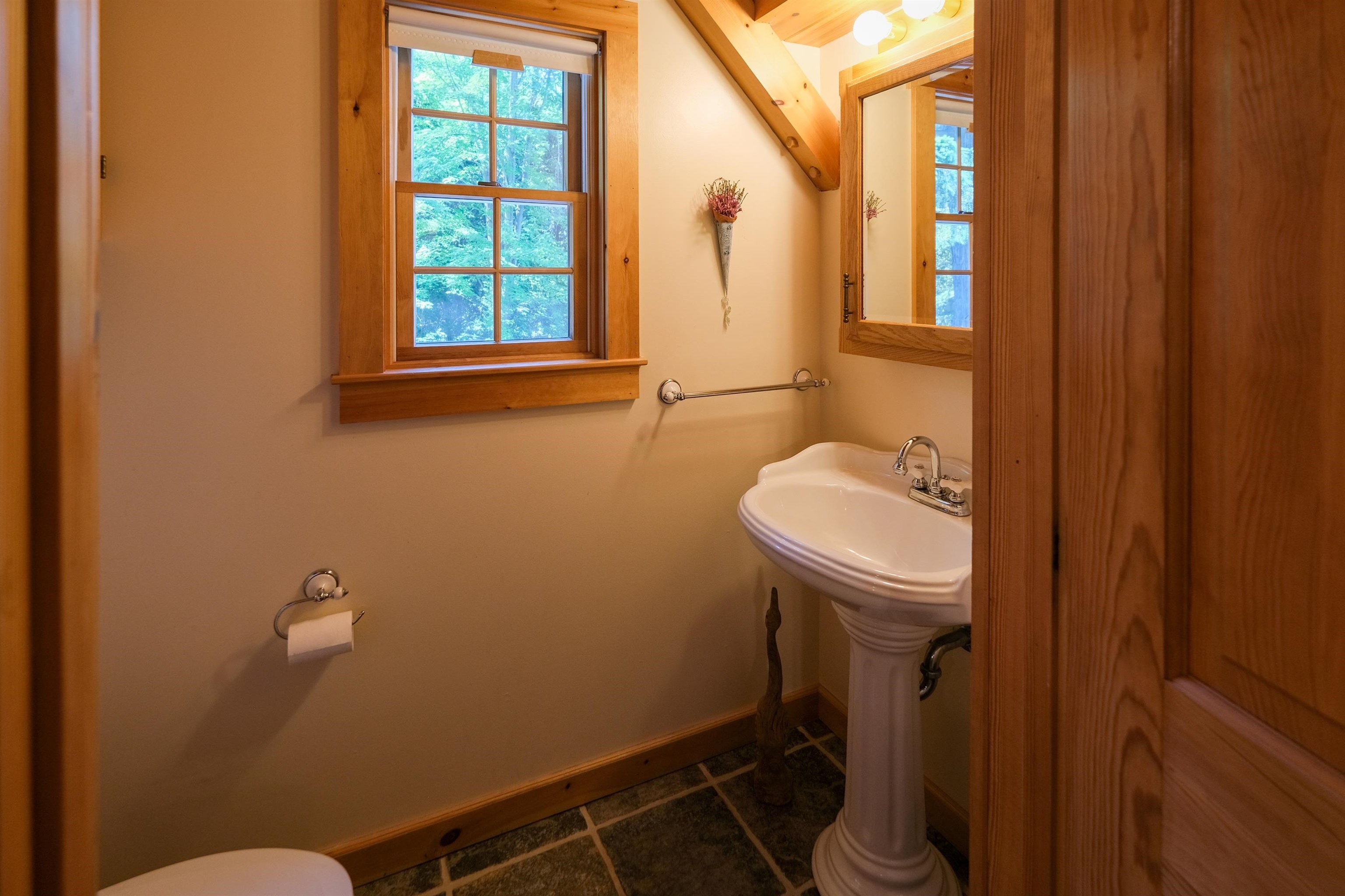 141 East Lake Road Ludlow, VT 05149 - Photo 8 of 60