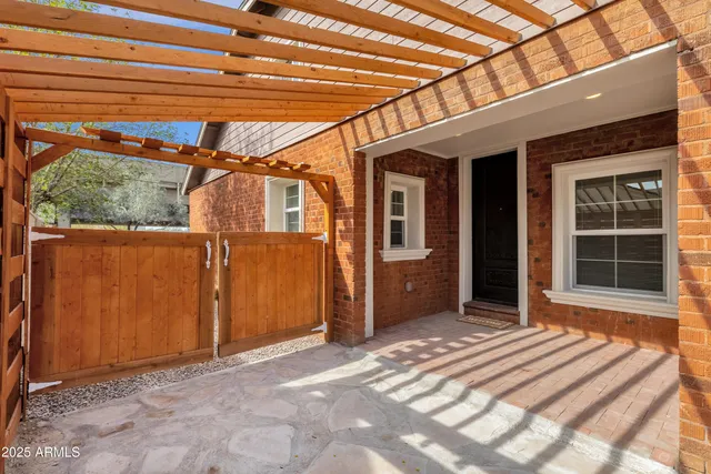 $3,300 | 1533 West Culver Street, Phoenix, AZ 85007