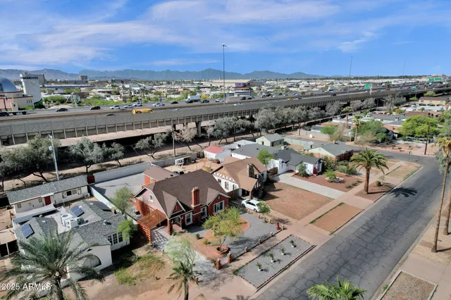 $3,300 | 1533 West Culver Street, Phoenix, AZ 85007