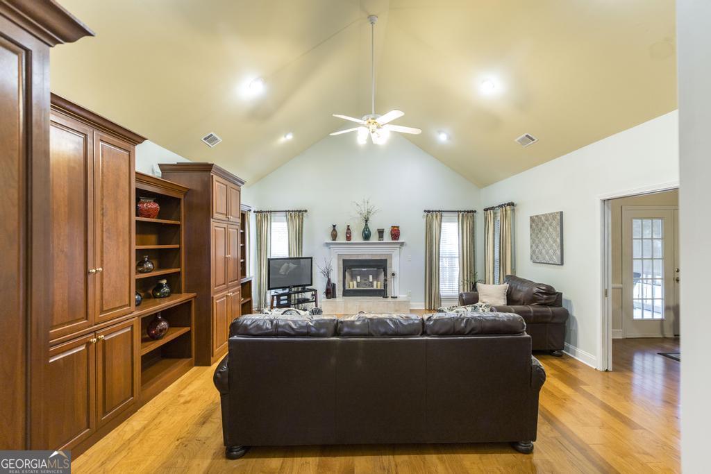201 Fox Ridge Drive Dublin, GA 31021 - Photo 7 of 32