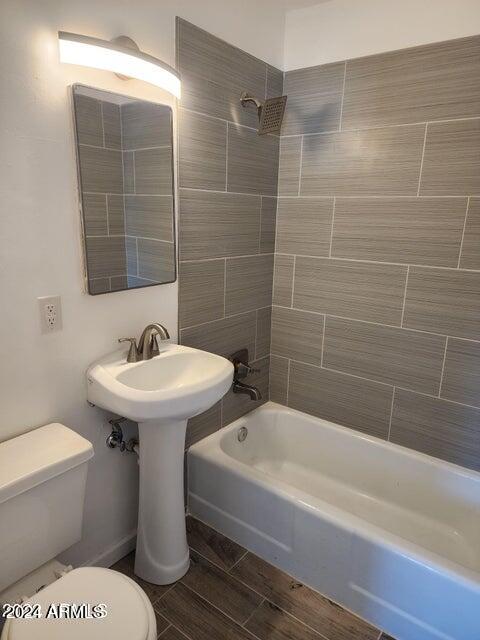1041 West Elna Rae Street Tempe, AZ 85281 - Photo 9 of 17 20221003183210359778000000-o