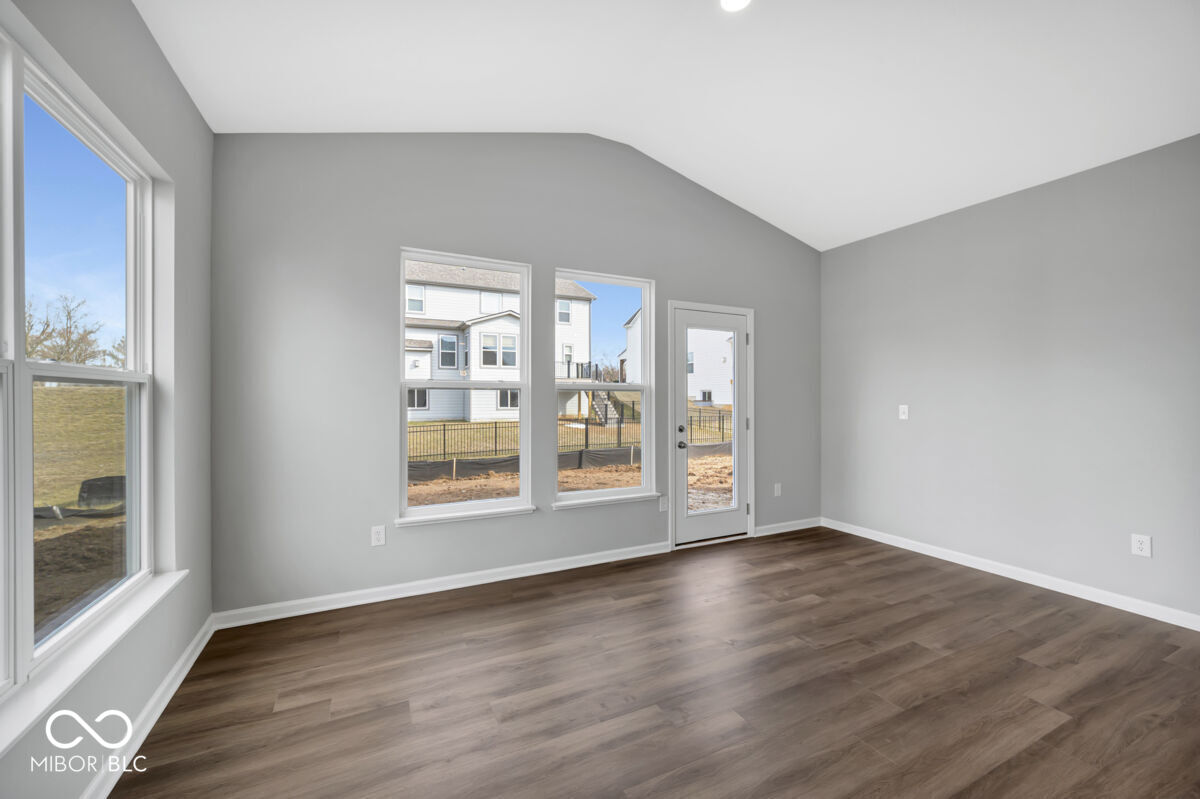 1109 Ridgevine Road Greenwood, IN 46143 - Photo 13 of 44