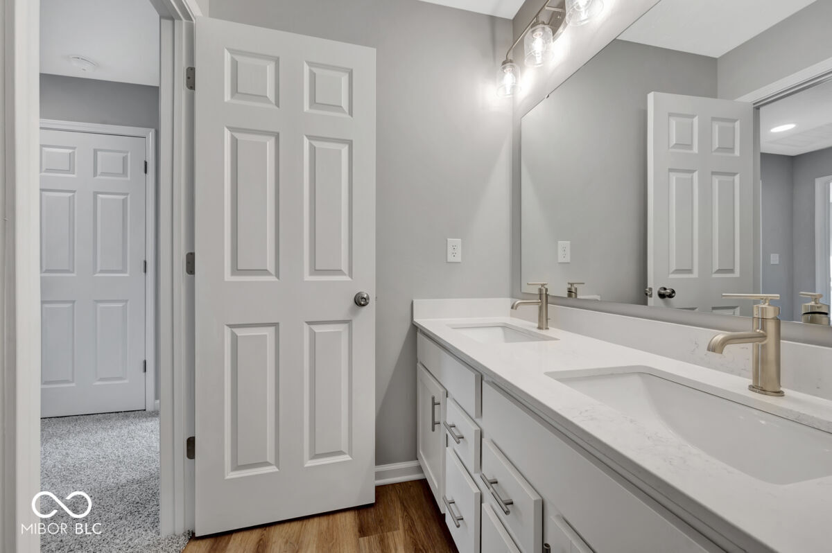 1109 Ridgevine Road Greenwood, IN 46143 - Photo 30 of 44