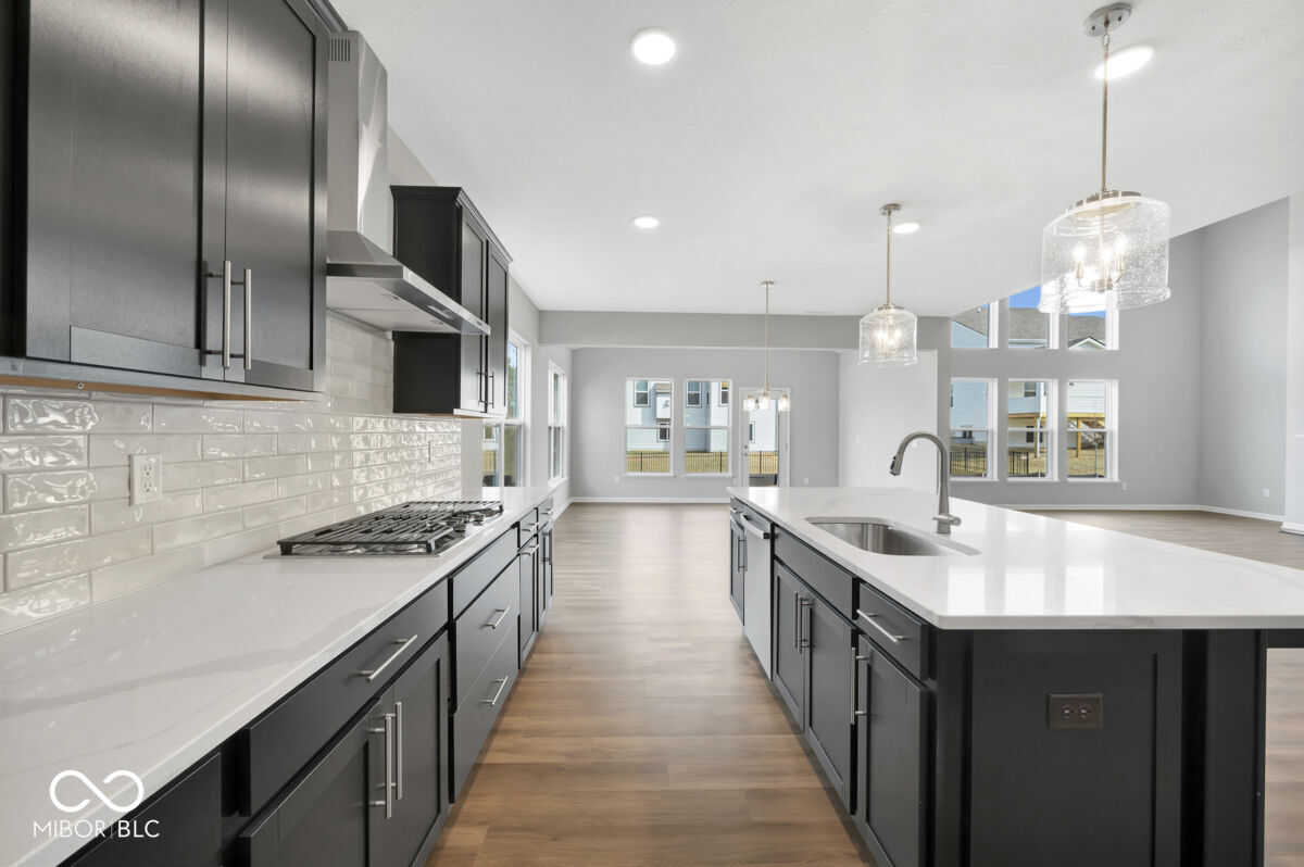 1109 Ridgevine Road Greenwood, IN 46143 - Photo 5 of 44