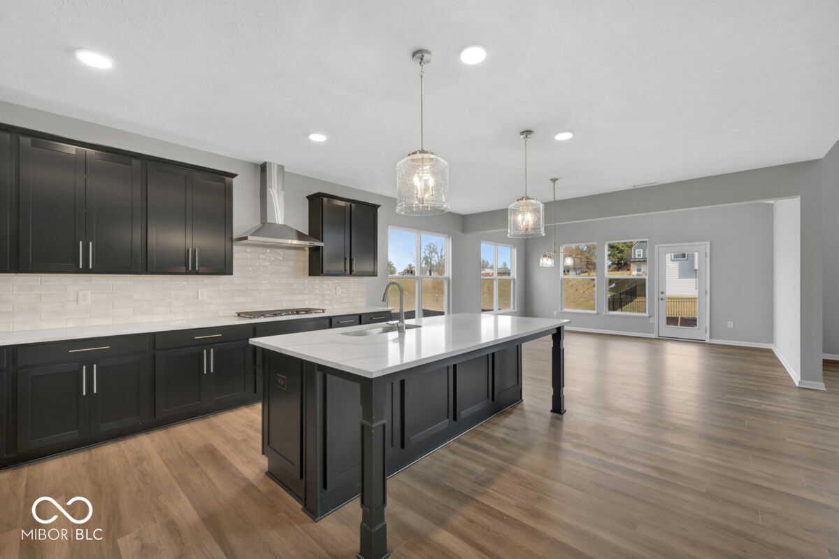 1109 Ridgevine Road Greenwood, IN 46143 - Photo 7 of 44