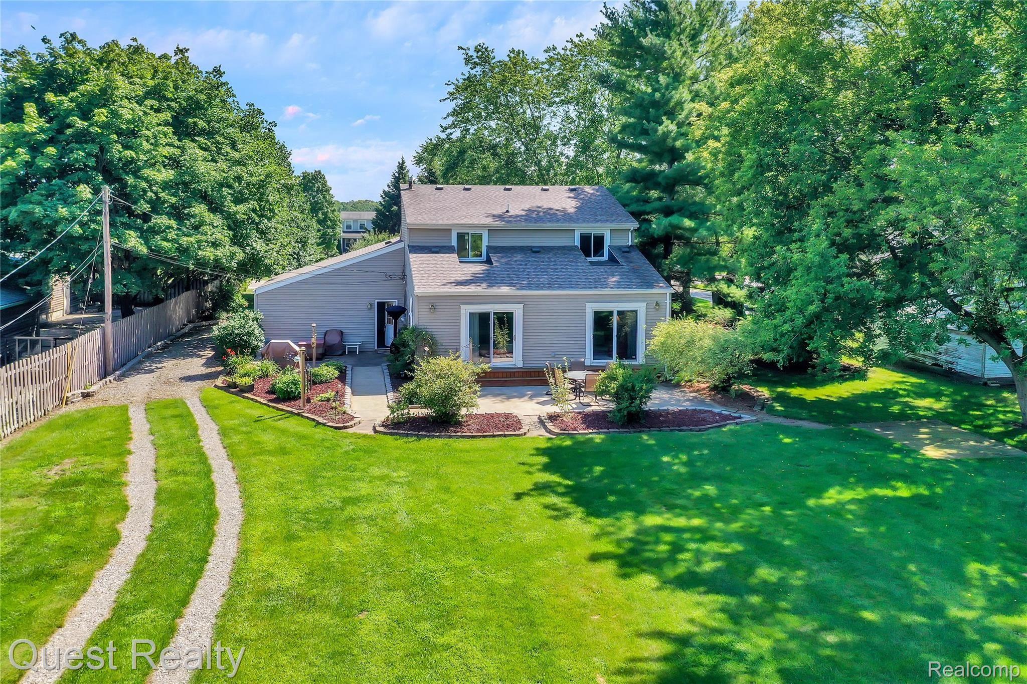 8980 Davisburg Road Clarkston, MI 48348 - Photo 53 of 59 8980 Davisburg Rd - HD Drone Photography-73.jpg
