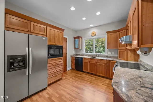 $899,000 | 373 Sagamore Drive, Louisburg, NC 27549