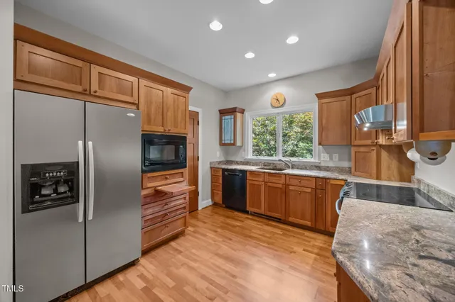 $899,000 | 373 Sagamore Drive, Louisburg, NC 27549