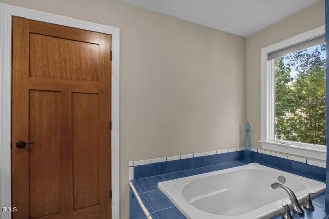 $899,000 | 373 Sagamore Drive, Louisburg, NC 27549