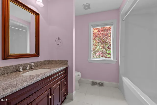 $899,000 | 373 Sagamore Drive, Louisburg, NC 27549