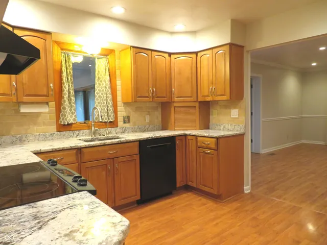 $399,000 | 8312 Northern Drive, Avon, IN 46123