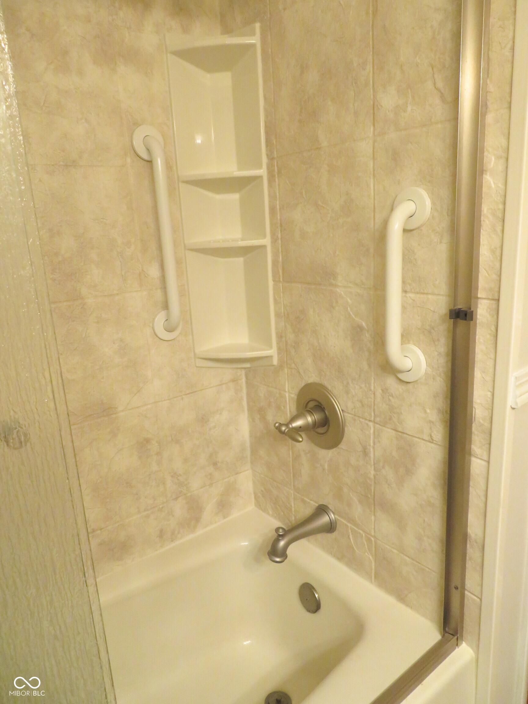 8312 Northern Drive Avon, IN 46123 - Photo 38 of 56