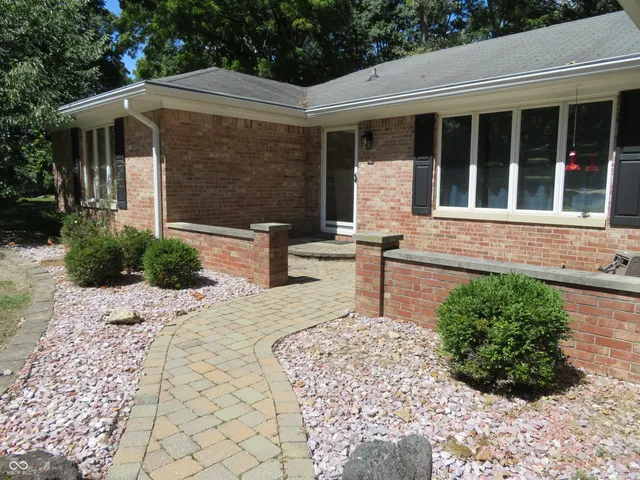 $399,000 | 8312 Northern Drive, Avon, IN 46123