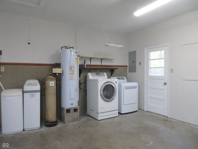 $399,000 | 8312 Northern Drive, Avon, IN 46123